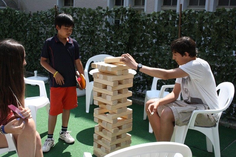 Village Camps International Summer Camp Leysin, Switzerland 2025-08-09 https://www.villagecamps.com/journals_admin/images/689-34-arrivals (33).jpg